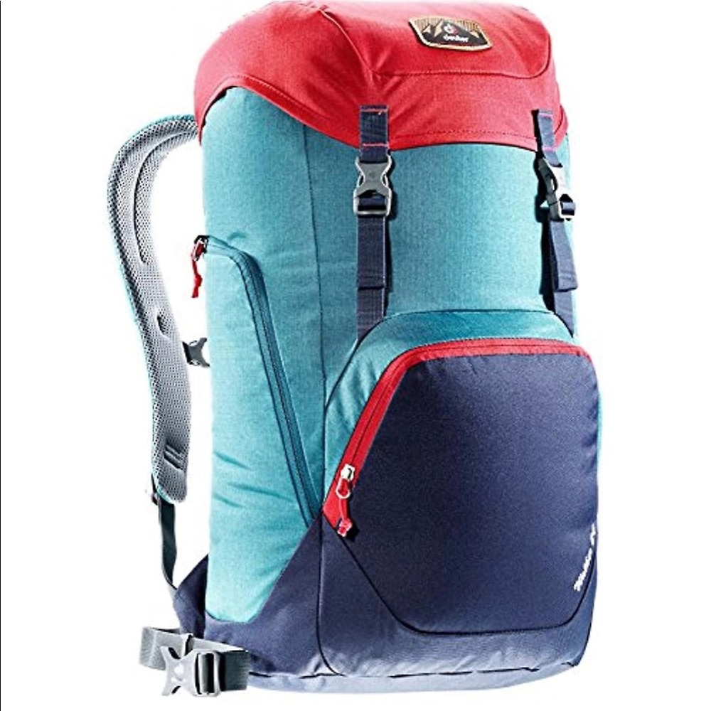 Walker 24 Deuter backpack, great condition! Like new